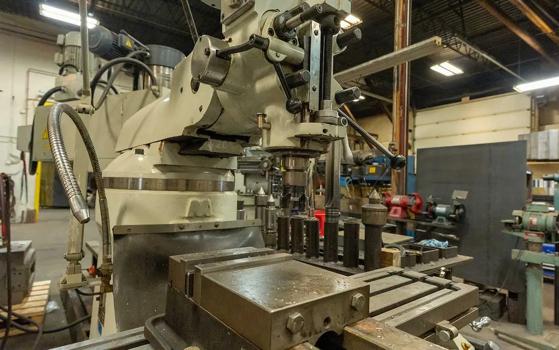 Industrial Vertical Milling Machine Calgary